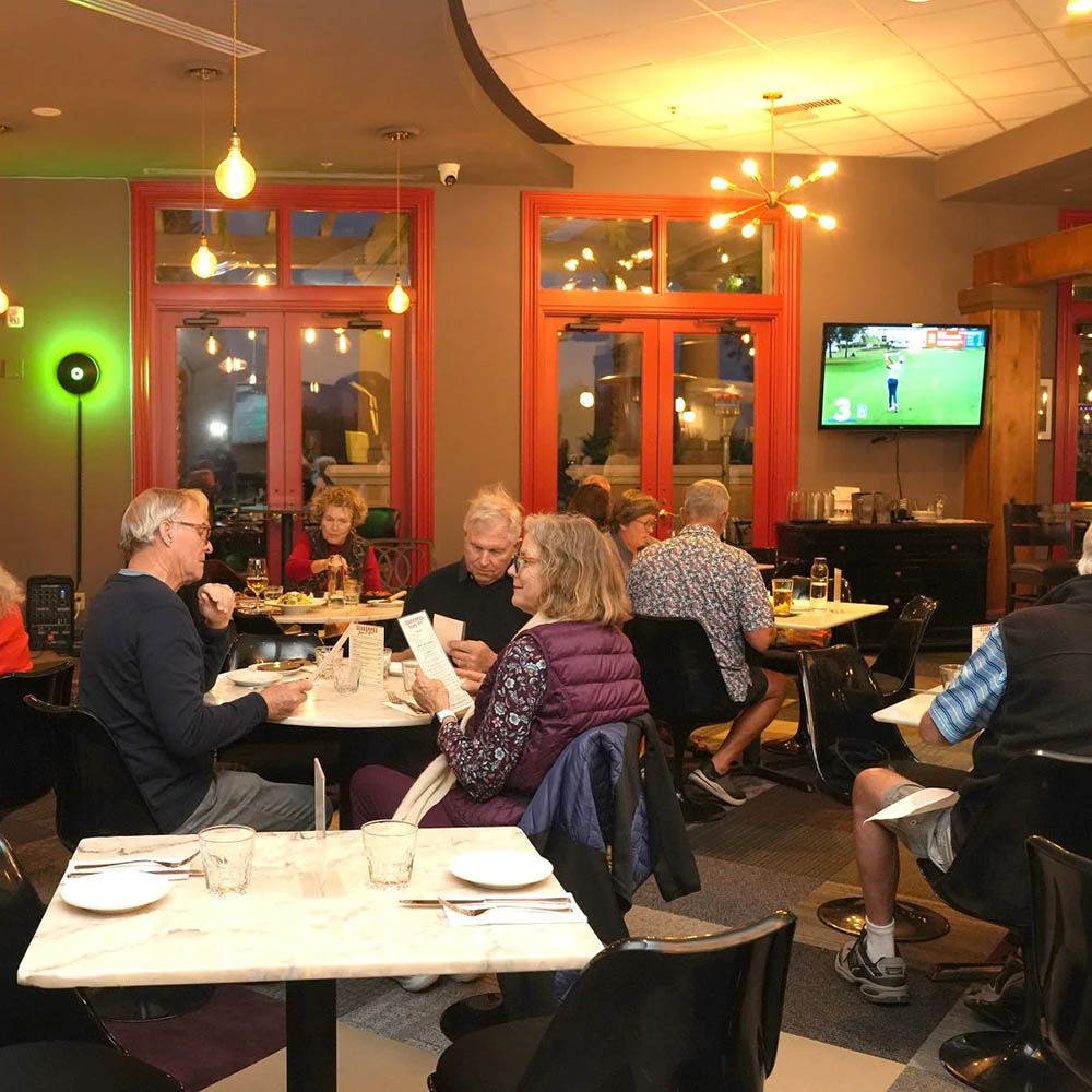 Nightly Fun and Great Food in the Lounge at Giuseppes at Shadow Ridge Resort